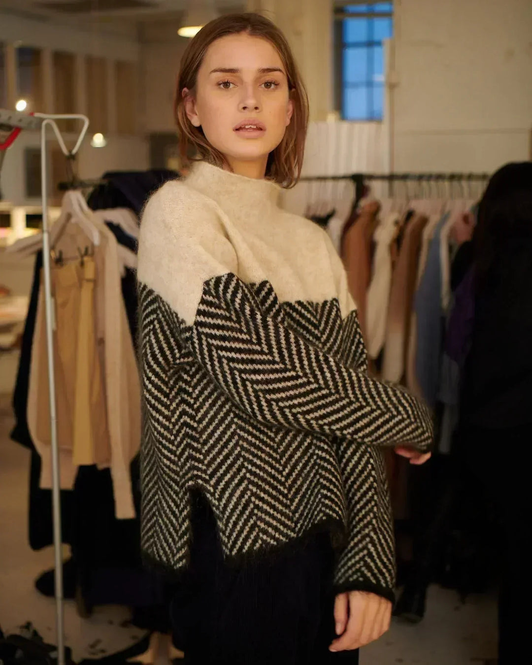 Mira | Jersey Torcido Elegante